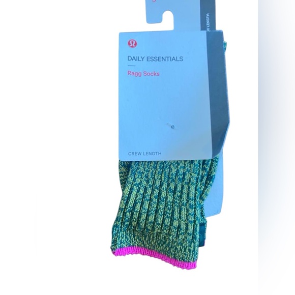 NWT Lululemon crew length ragg socks Size S - Picture 2 of 3